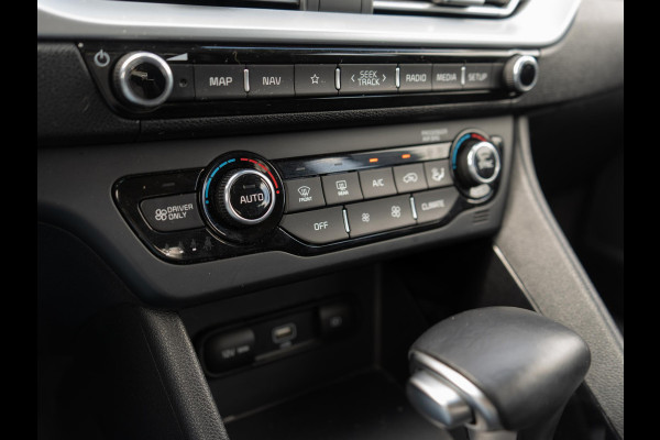 Kia Niro 1.6 GDi Hybrid DynamicLine | Navigatie | Achteruitrijcamera |