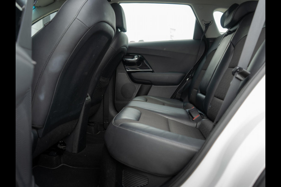 Kia Niro 1.6 GDi Hybrid DynamicLine | Navigatie | Achteruitrijcamera |