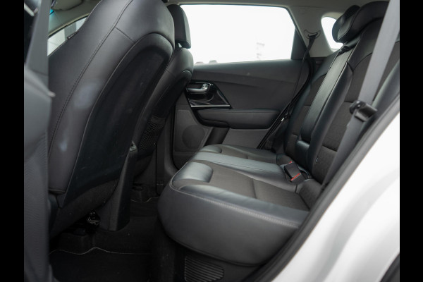 Kia Niro 1.6 GDi Hybrid DynamicLine | Navigatie | Achteruitrijcamera |