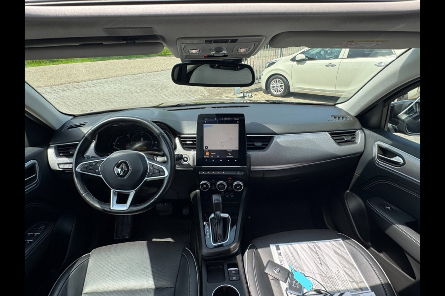 Renault Arkana 1.6 E-Tech Hybrid 145 Intens TREKHAAK / PANO / LEDER / LED / CARPLAY / STOELVERW. / ELEKTR STOEL / CRUISE / CAMERA