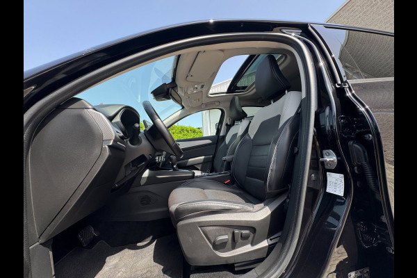 Renault Arkana 1.6 E-Tech Hybrid 145 Intens TREKHAAK / PANO / LEDER / LED / CARPLAY / STOELVERW. / ELEKTR STOEL / CRUISE / CAMERA