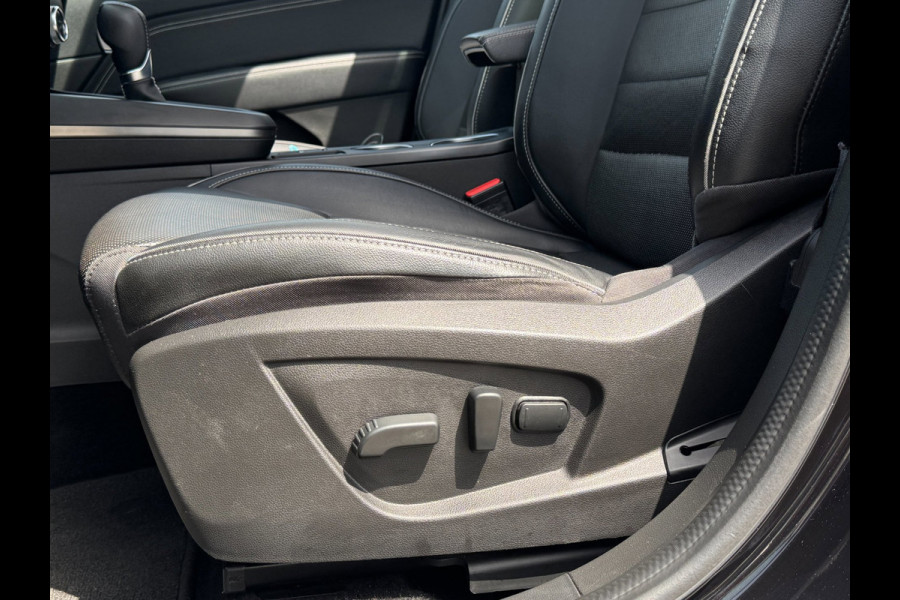 Renault Arkana 1.6 E-Tech Hybrid 145 Intens TREKHAAK / PANO / LEDER / LED / CARPLAY / STOELVERW. / ELEKTR STOEL / CRUISE / CAMERA