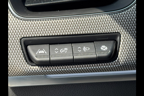 Renault Arkana 1.6 E-Tech Hybrid 145 Intens TREKHAAK / PANO / LEDER / LED / CARPLAY / STOELVERW. / ELEKTR STOEL / CRUISE / CAMERA