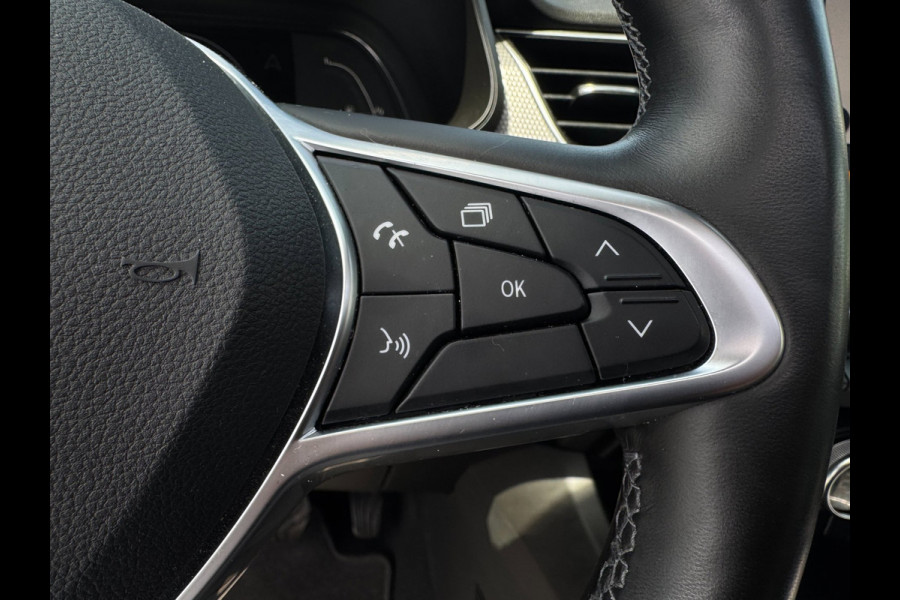Renault Arkana 1.6 E-Tech Hybrid 145 Intens TREKHAAK / PANO / LEDER / LED / CARPLAY / STOELVERW. / ELEKTR STOEL / CRUISE / CAMERA