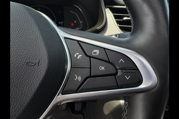 Renault Arkana 1.6 E-Tech Hybrid 145 Intens TREKHAAK / PANO / LEDER / LED / CARPLAY / STOELVERW. / ELEKTR STOEL / CRUISE / CAMERA