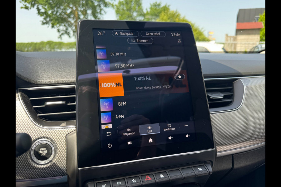 Renault Arkana 1.6 E-Tech Hybrid 145 Intens TREKHAAK / PANO / LEDER / LED / CARPLAY / STOELVERW. / ELEKTR STOEL / CRUISE / CAMERA