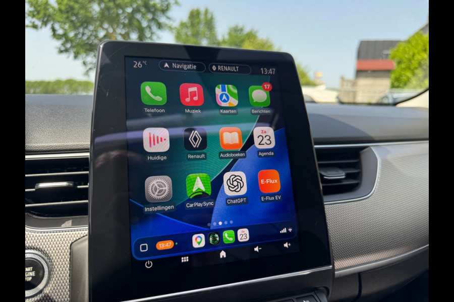 Renault Arkana 1.6 E-Tech Hybrid 145 Intens TREKHAAK / PANO / LEDER / LED / CARPLAY / STOELVERW. / ELEKTR STOEL / CRUISE / CAMERA