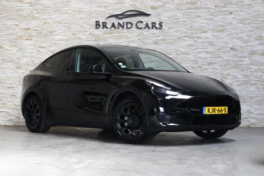 Tesla Model Y RWD 58 kWh | TREKHAAK | 20" LM VELGEN | ZWARTE DETAILS |