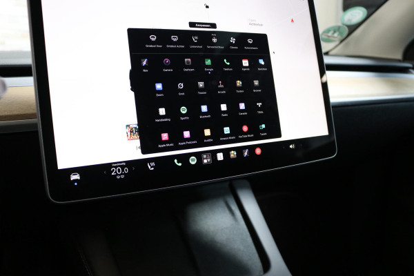 Tesla Model Y RWD 58 kWh | TREKHAAK | 20" LM VELGEN | ZWARTE DETAILS |