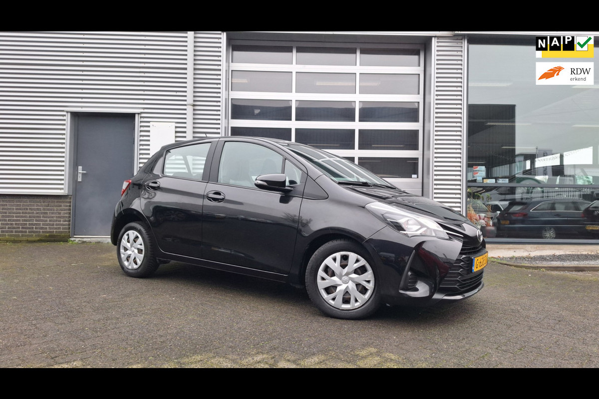 Toyota Yaris 1.5 VVT-i Active/Hybride/Navigatie/Camera/Ecc/Nl Auto/