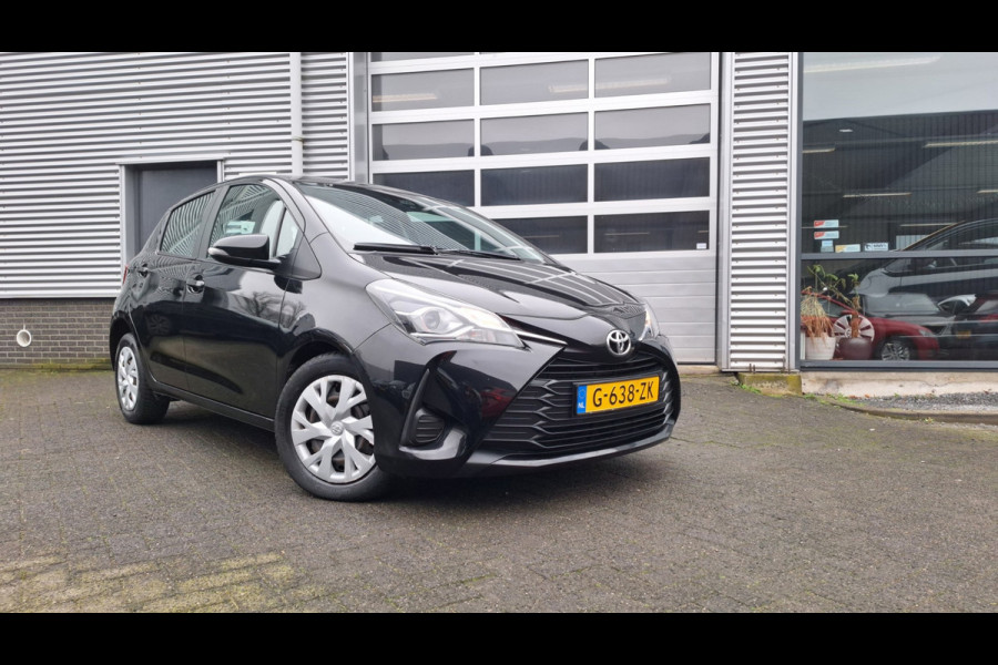Toyota Yaris 1.5 VVT-i Active/Hybride/Navigatie/Camera/Ecc/Nl Auto/