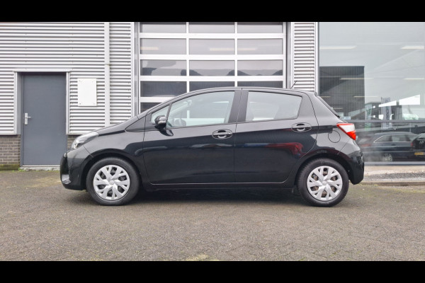 Toyota Yaris 1.5 VVT-i Active/Hybride/Navigatie/Camera/Ecc/Nl Auto/
