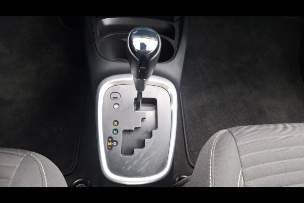 Toyota Yaris 1.5 VVT-i Active/Hybride/Navigatie/Camera/Ecc/Nl Auto/