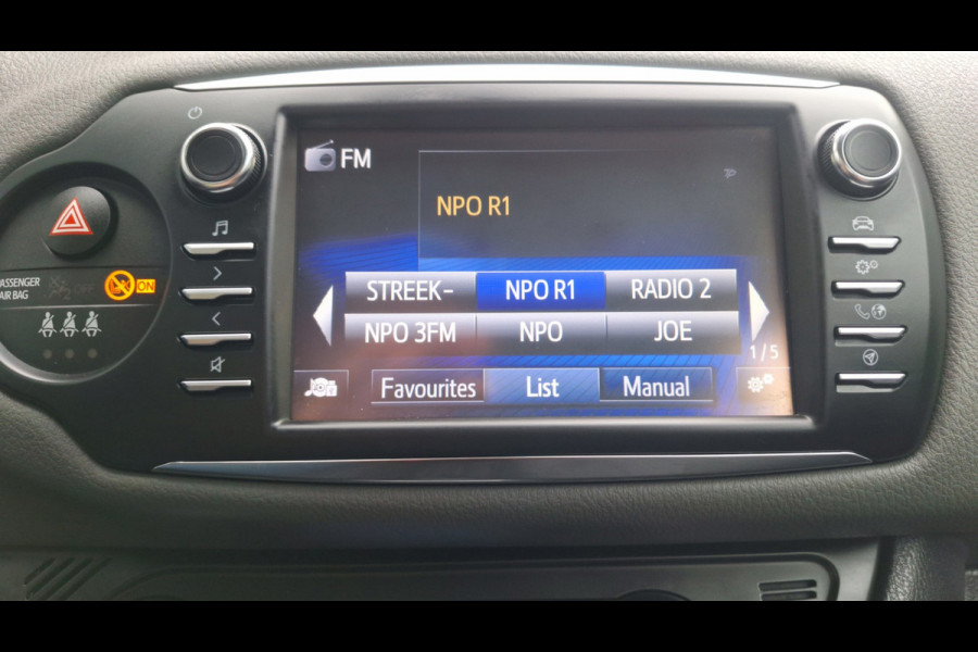 Toyota Yaris 1.5 VVT-i Active/Hybride/Navigatie/Camera/Ecc/Nl Auto/
