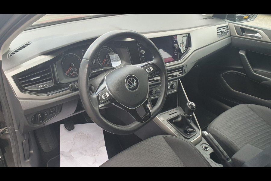Volkswagen Polo 1.0 TSI Comfortline Business