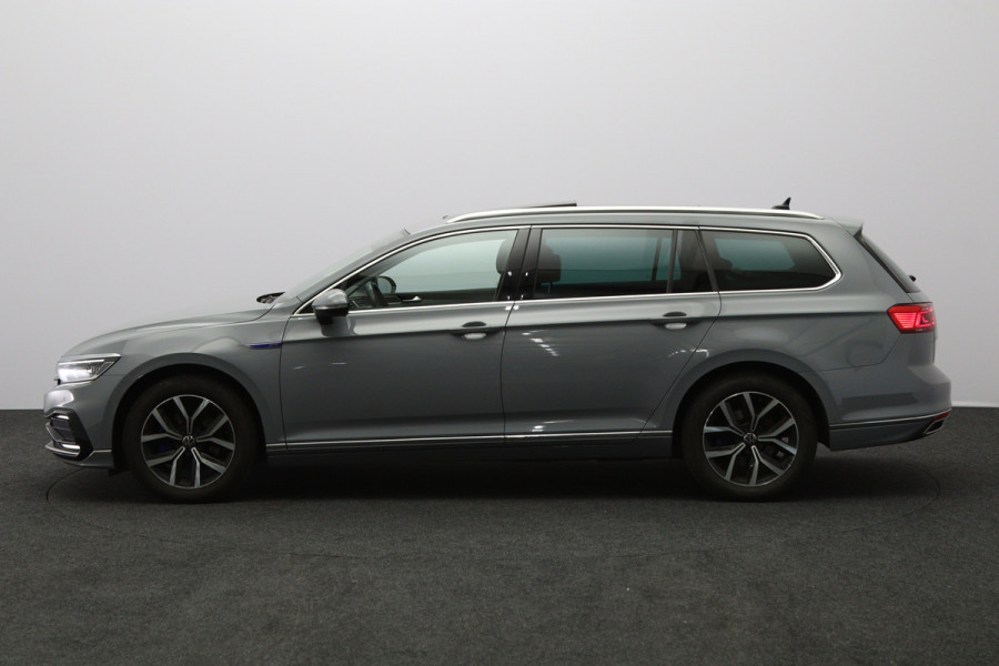 Volkswagen Passat Variant 1.4 TSI 218 PK PHEV GTE BNS, Trekhaak, Panoramadak, Matrix-LED, Adap. Cruise Control