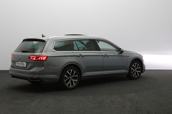 Volkswagen Passat Variant 1.4 TSI 218 PK PHEV GTE BNS, Trekhaak, Panoramadak, Matrix-LED, Adap. Cruise Control