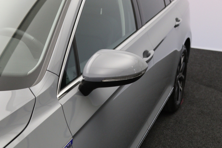 Volkswagen Passat Variant 1.4 TSI 218 PK PHEV GTE BNS, Trekhaak, Panoramadak, Matrix-LED, Adap. Cruise Control