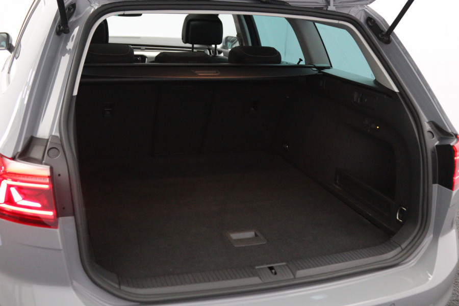 Volkswagen Passat Variant 1.4 TSI 218 PK PHEV GTE BNS, Trekhaak, Panoramadak, Matrix-LED, Adap. Cruise Control