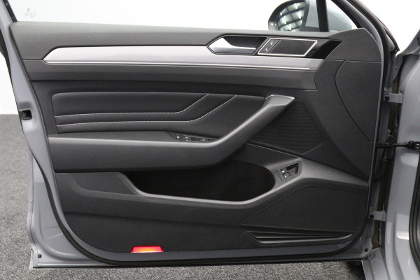 Volkswagen Passat Variant 1.4 TSI 218 PK PHEV GTE BNS, Trekhaak, Panoramadak, Matrix-LED, Adap. Cruise Control