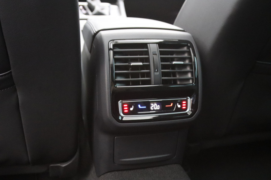 Volkswagen Passat Variant 1.4 TSI 218 PK PHEV GTE BNS, Trekhaak, Panoramadak, Matrix-LED, Adap. Cruise Control
