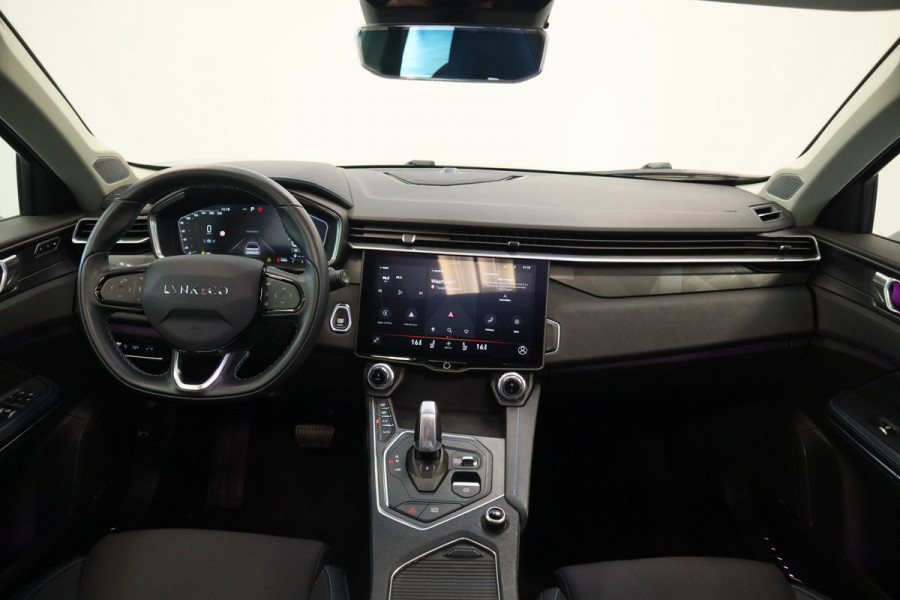 Lynk & Co 01 1.5 Infinity Virtual Cockpit ACC PDC