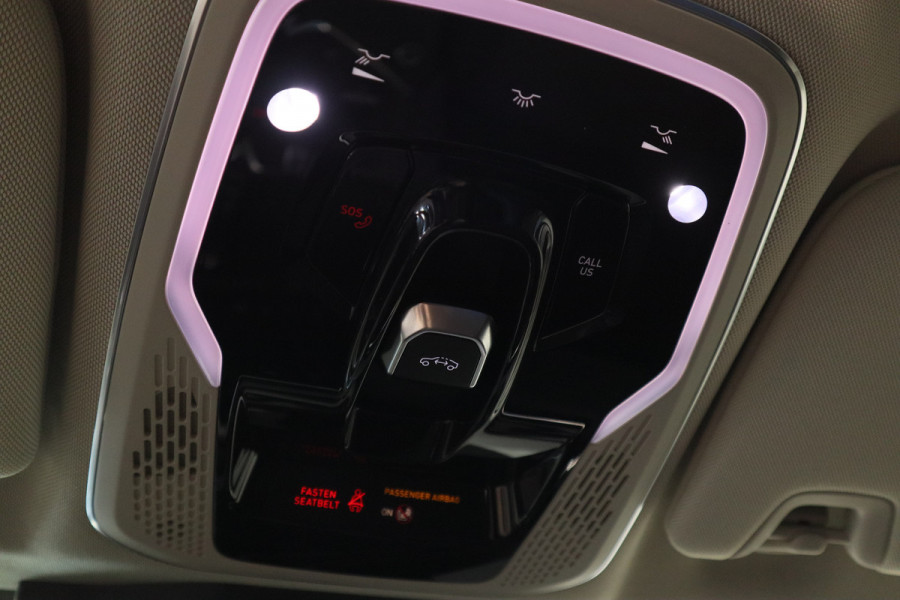 Lynk & Co 01 1.5 Infinity Virtual Cockpit ACC PDC