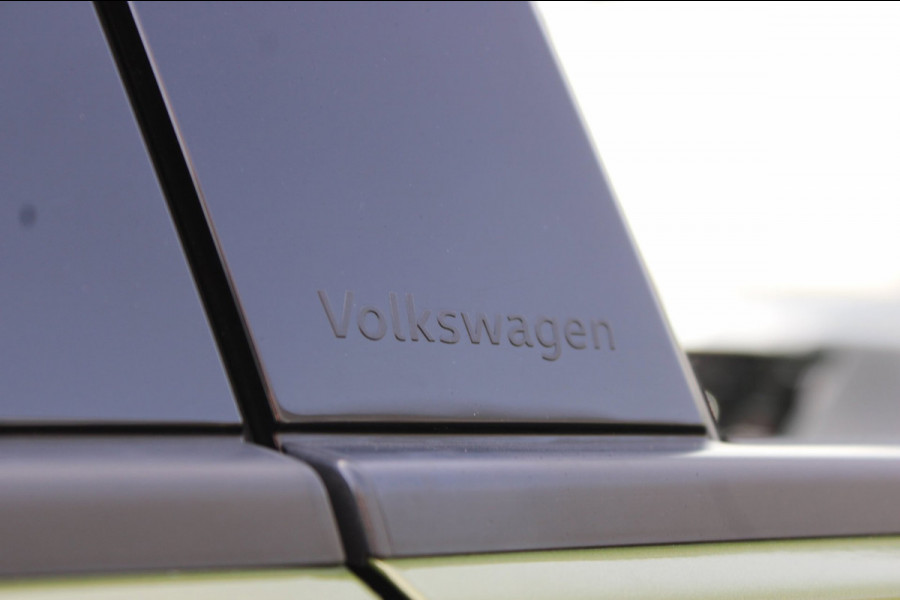 Volkswagen Taigo 1.0 TSI Style Automaat Panodak Carplay Keyless Stoelverwarming !!NIEUWBINNEN!!