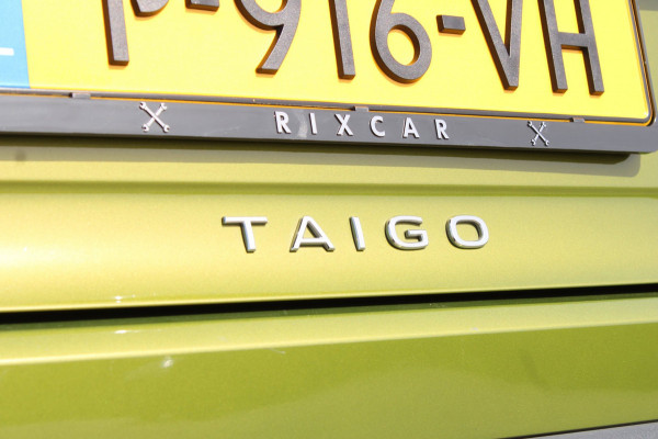 Volkswagen Taigo 1.0 TSI Style Automaat Panodak Carplay Keyless Stoelverwarming !!NIEUWBINNEN!!