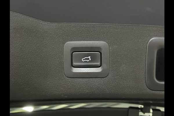 Mazda CX-5 2.0 SkyActiv-G 165 Edition 100 Trekhaak | 360 camera | Stuur-/stoelverwarming | Head-up | Carplay | Cruise control