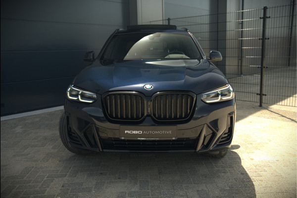 BMW X3 xDrive30e High Executive M Sport | Panoramadak | Stoelverwarming | Head-Up Display | Apple Carplay | 360 Camera | Keyless | M Sport Remmen | Adaptief Onderstel | Trekhaak | Ambiance Verlichting | Laser Lights | HIFI |