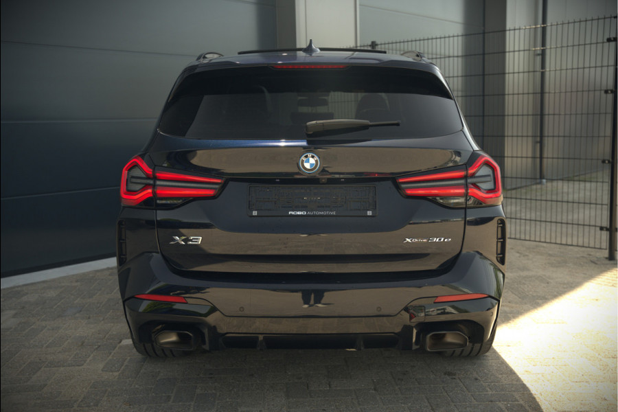 BMW X3 xDrive30e High Executive M Sport | Panoramadak | Stoelverwarming | Head-Up Display | Apple Carplay | 360 Camera | Keyless | M Sport Remmen | Adaptief Onderstel | Trekhaak | Ambiance Verlichting | Laser Lights | HIFI |