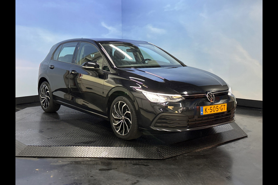 Volkswagen Golf 1.0 eTSI Life Automaat | Navi | Clima | Cruise | PDC
