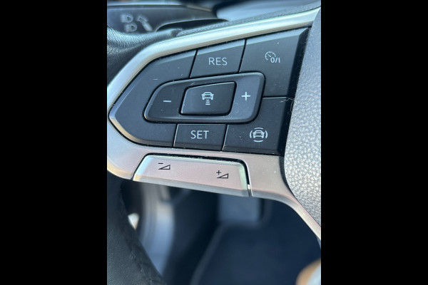 Volkswagen Golf 1.0 eTSI Life Automaat | Navi | Clima | Cruise | PDC