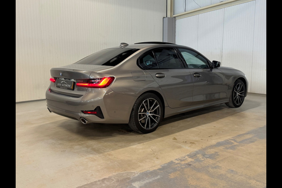 BMW 3-serie 330e High Executive | M-SPORT | SCHUIF/KANTEL | ACC | HUD | TREKHAAK