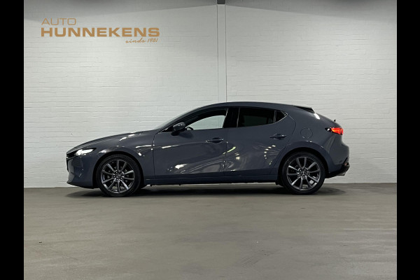 Mazda 3 2.0 Al-Selection Adapt. Cruise | Stuur-/stoelverwarming | Achteruitrij camera | Head-up | Bliss