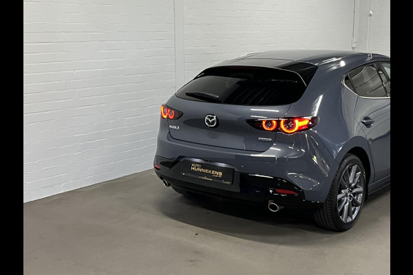 Mazda 3 2.0 Al-Selection Adapt. Cruise | Stuur-/stoelverwarming | Achteruitrij camera | Head-up | Bliss