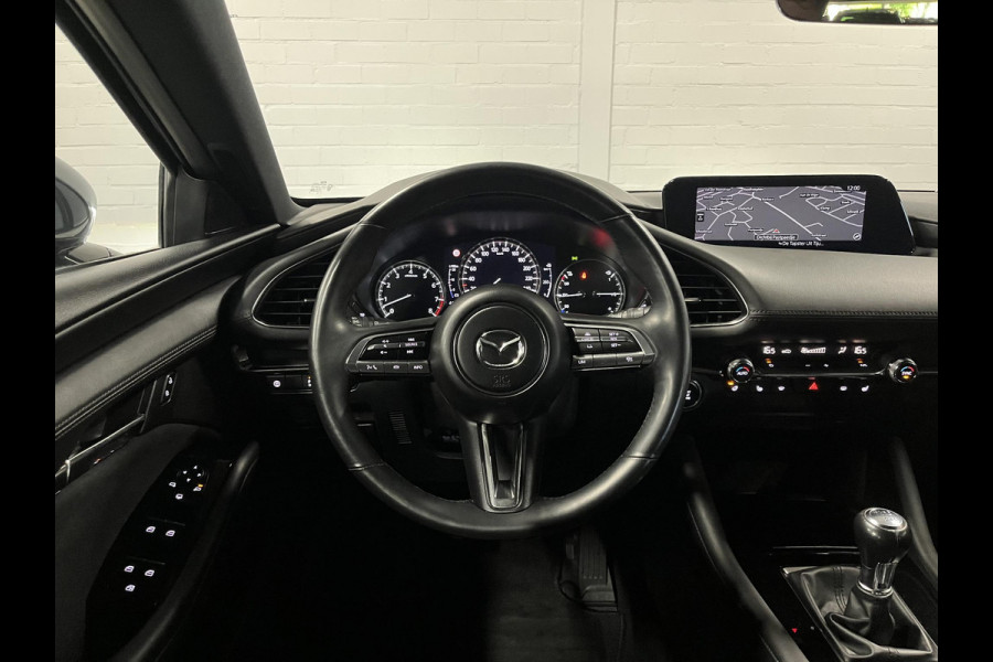 Mazda 3 2.0 Al-Selection Adapt. Cruise | Stuur-/stoelverwarming | Achteruitrij camera | Head-up | Bliss