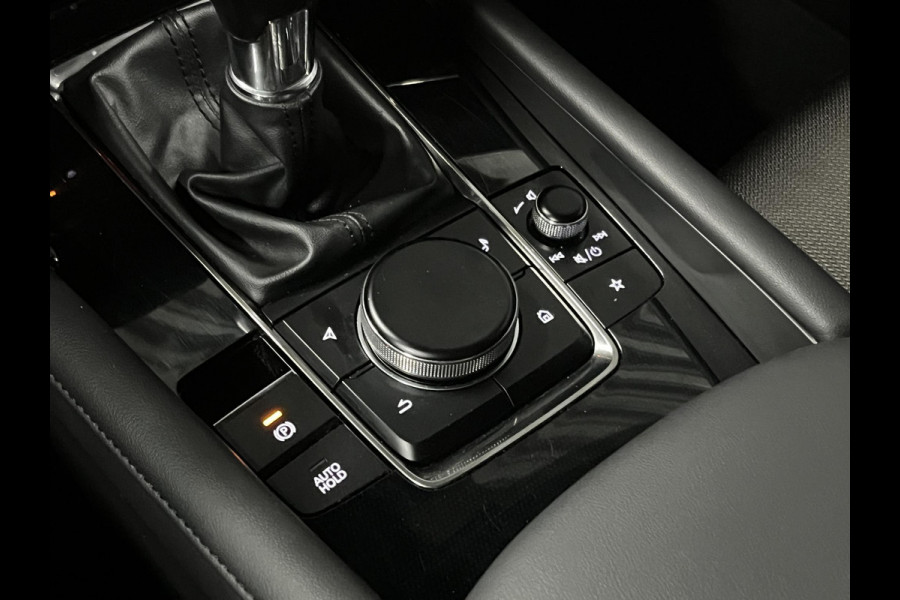 Mazda 3 2.0 Al-Selection Adapt. Cruise | Stuur-/stoelverwarming | Achteruitrij camera | Head-up | Bliss