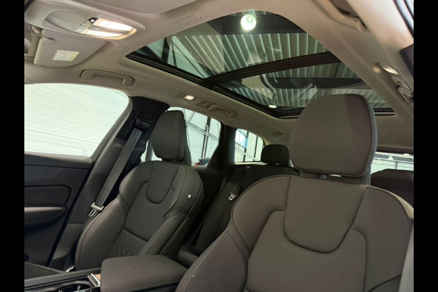 Volvo XC60 T6 Aut. Plus Dark ACC Luchtvering 360camera Stoelverwarming Leder 350pk
