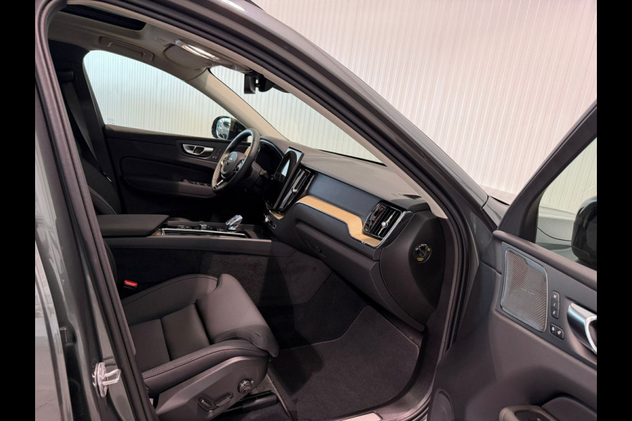 Volvo XC60 T6 Aut. Plus Dark ACC Luchtvering 360camera Stoelverwarming Leder 350pk