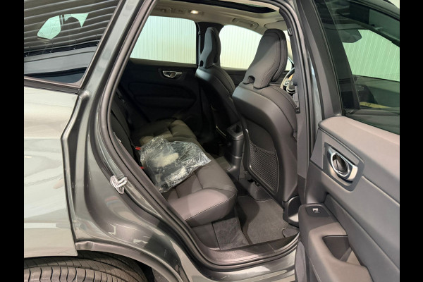 Volvo XC60 T6 Aut. Plus Dark ACC Luchtvering 360camera Stoelverwarming Leder 350pk