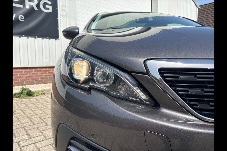 Peugeot 308 SW 1.2PureTech Blue Lease Executive PANO/CARPLAY