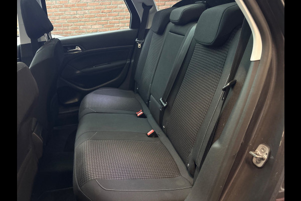 Peugeot 308 SW 1.2PureTech Blue Lease Executive PANO/CARPLAY