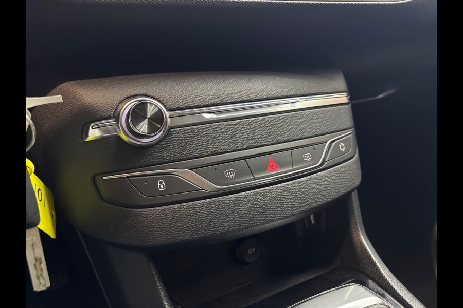 Peugeot 308 SW 1.2PureTech Blue Lease Executive PANO/CARPLAY