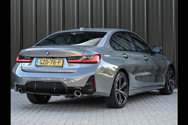 BMW 3-serie 330e | M-Sport | Facelift | Shadowline | Led Koplampen | Camera | NL auto | Stoelverwarming
