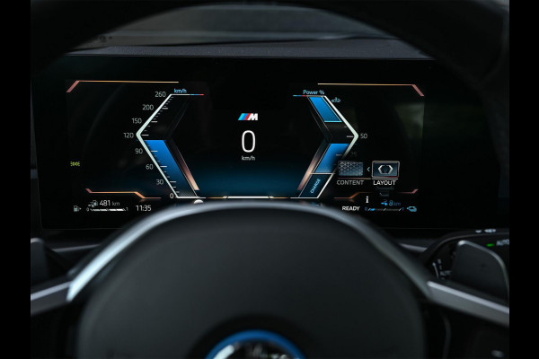 BMW 3-serie 330e | M-Sport | Facelift | Shadowline | Led Koplampen | Camera | NL auto | Stoelverwarming