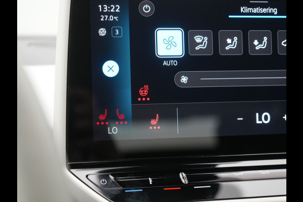 Volkswagen ID.3 Pro S 77 kWh 204pk Dealer O.H. | Adaptive Cruise | Alcantara Sportstoelen & Stuur Verwarmd | Sfeerverlichting | Apple Carplay | Navigatie | DAB | Virtual Cockpit |