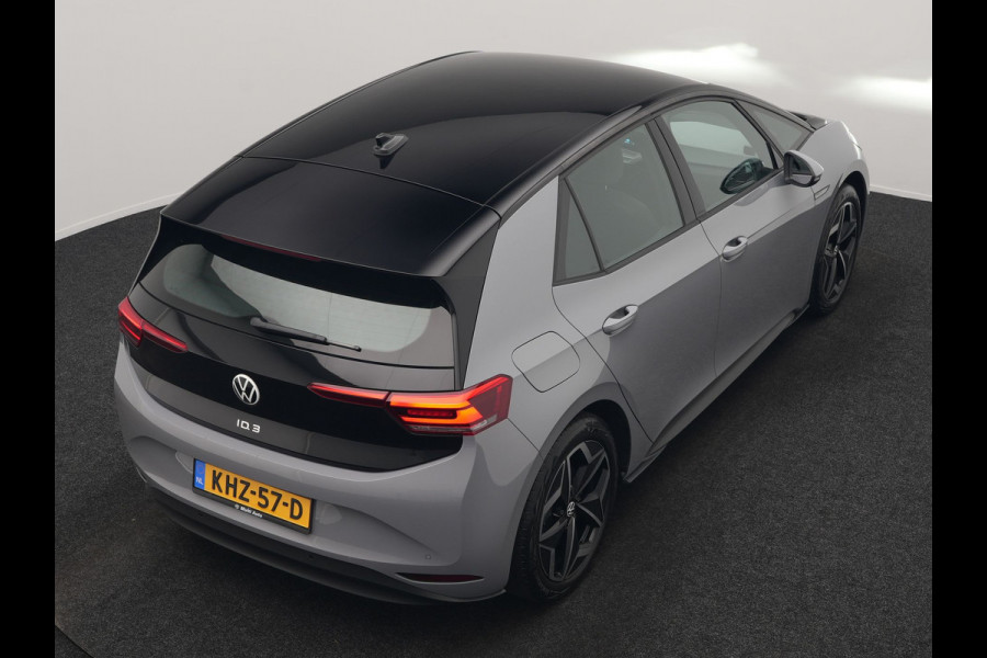 Volkswagen ID.3 Pro S 77 kWh 204pk Dealer O.H. | Adaptive Cruise | Alcantara Sportstoelen & Stuur Verwarmd | Sfeerverlichting | Apple Carplay | Navigatie | DAB | Virtual Cockpit |