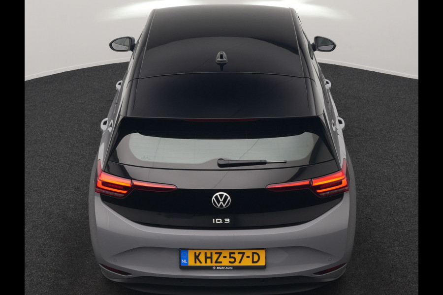 Volkswagen ID.3 Pro S 77 kWh 204pk Dealer O.H. | Adaptive Cruise | Alcantara Sportstoelen & Stuur Verwarmd | Sfeerverlichting | Apple Carplay | Navigatie | DAB | Virtual Cockpit |